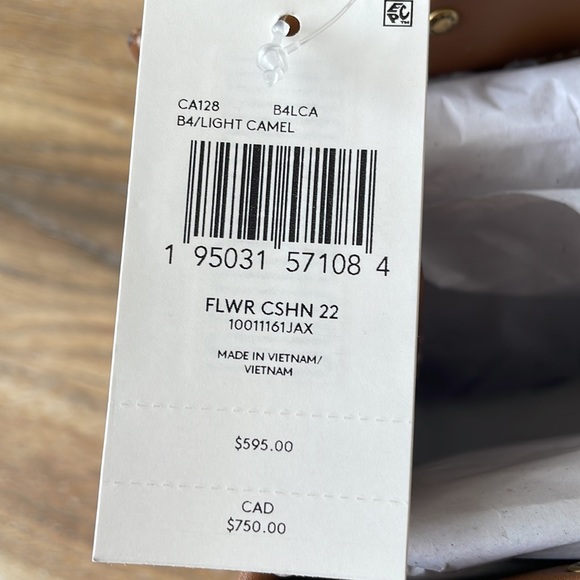 Coach X Tom Wesselmann Cashin Carry Tote 22 NWT - Picture 4 of 16